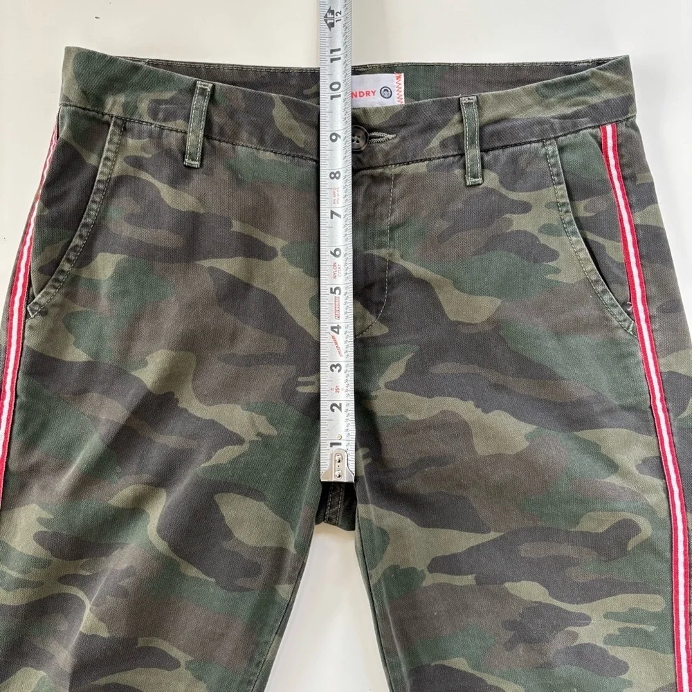 SUNDRY Women's Striped-Trim Camo Jogger Pants Size 25
